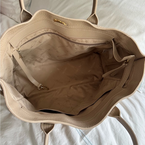 Longchamp Tan Leather Tote - Picture 6 of 6